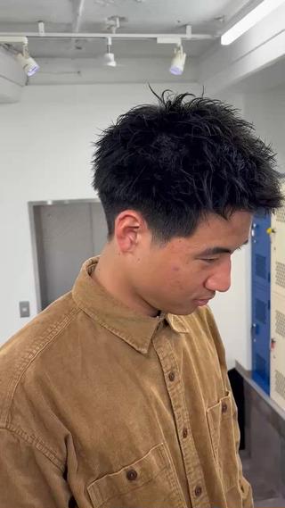 ショート パーマ 【メンズヘア特化】 オオヤチユソラのヘアスタイル