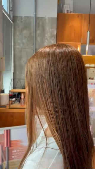 ロング カラー Helena ゆりあのヘアスタイル