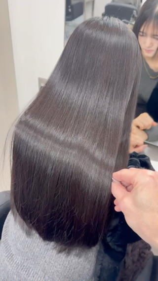 ロング カラー 🎀レイヤー×透明感 ×髪質改善🎀米田のヘアスタイル