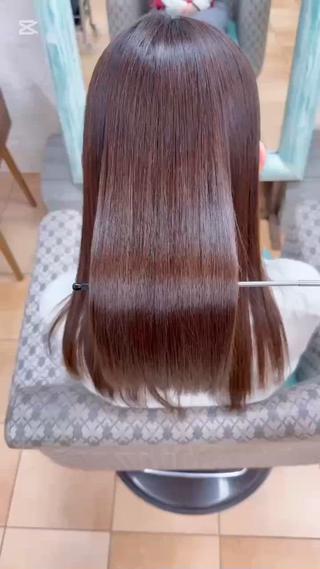 セミロング dolphin ドルフィンオーナーのヘアスタイル