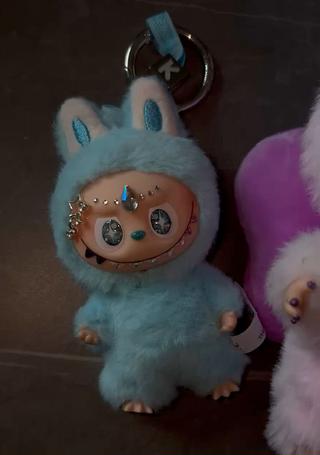 デコレーションもやってますラブブ 