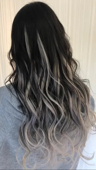 ロング カラー ヘアアレンジ 髪質改善/美髪矯 正ヤマモトハルキのヘアスタイル