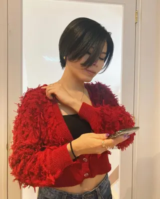 ショート カワサキ カエデのヘアスタイル