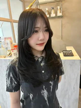 セミロング 韓国レイヤー🇰🇷 美髪縮毛矯正🫧拓海のヘアスタイル