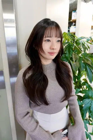 ロング SALOWIN二子玉川South店所属・AYANO ／レイヤー／オリーブのヘアスタイル