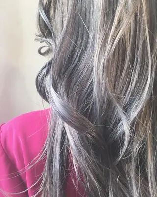 セミロング カラー TOWA 野村　コウダイのヘアスタイル