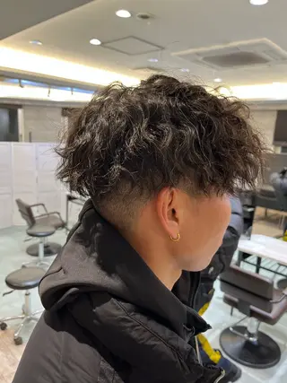 パーマ メンズ ケアブリーチ🌟 ♢WATARU♢のヘアスタイル