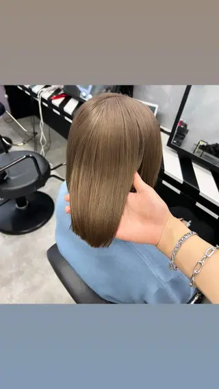 ミディアム 縮毛矯正・髪質改善 特化 出納 直起のヘアスタイル