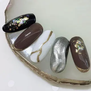 ネイル カルフール リル MOEのネイルデザイン