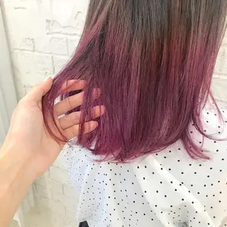 ロング カラー オリーブ/アッシュ やわらか透明感カラーのヘアスタイル