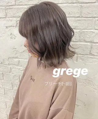 ミディアム カラー オリーブ/アッシュ やわらか透明感カラーのヘアスタイル