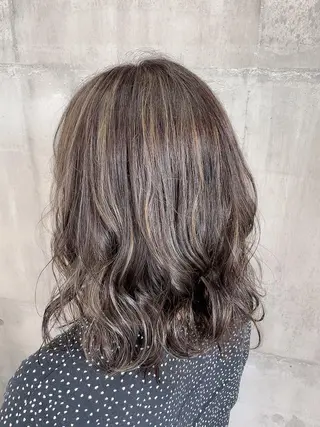 セミロング カラー LUXBE LUCE ひなののヘアスタイル