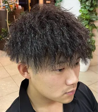 ミディアム パーマ メンズ 熊谷 拓海のヘアスタイル