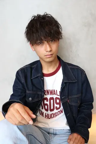 メンズ 鍋島 平のヘアスタイル