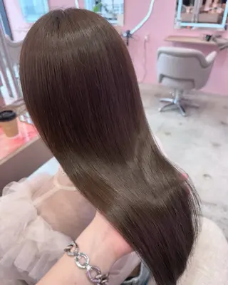 ロング 艶カラー✨レイヤー 𝐚𝐲𝐚𝐤𝐚のヘアスタイル