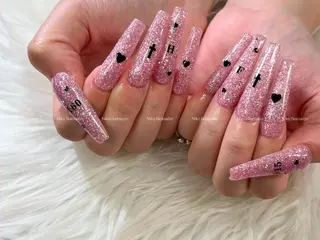 ネイル 坂本 花のネイルデザイン