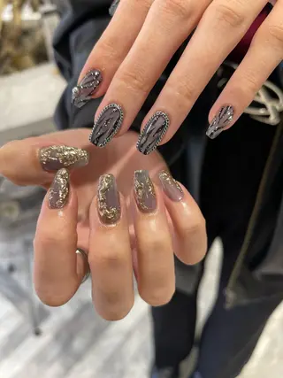 ネイル ユナ🌙 nailのネイルデザイン