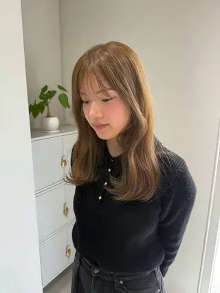 カラー fab.所属・檜 果歩のヘアスタイル