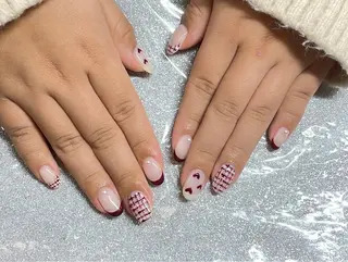 ネイル VIERU 🌈🎀💖のネイルデザイン