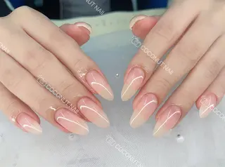 ネイル 神田 ココナッツのネイルデザイン