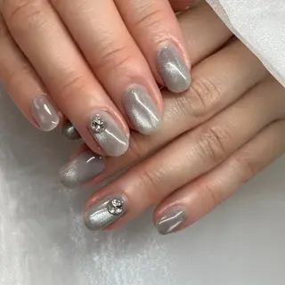 ネイル Risa ︎✦︎︎︎.。のネイルデザイン