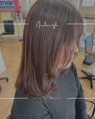 ミディアム カラー 平井 麗奈のヘアスタイル