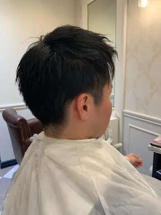 メンズ 粟田 めぐみのヘアスタイル