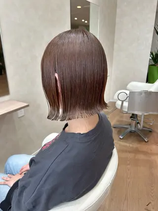 ショート カラー 砂野 真璃奈のヘアスタイル