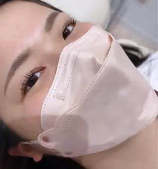 マツエク・マツパ 南 綾花の眉毛・アイブロウイメージ