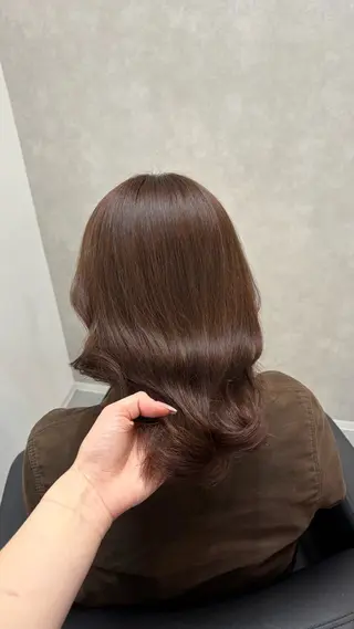 ミディアム カラー 豊橋/菜月/ブリーチ /艶カラーハイトーンのヘアスタイル