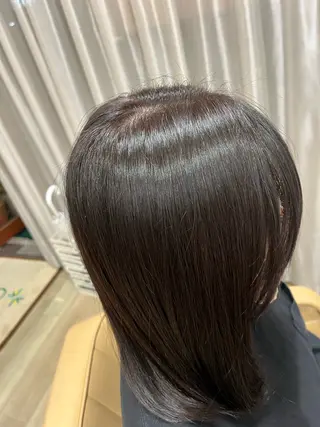 ミディアム カラー Greens Yokoのヘアスタイル