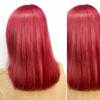ミディアム カラー JuNブリーチに 縮毛矯正するプロのヘアスタイル