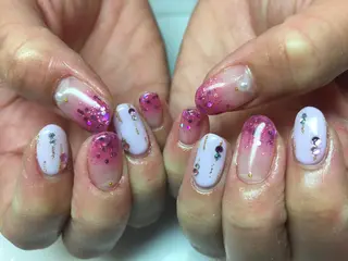 ネイル ネイルリボン 受付スタッフのネイルデザイン