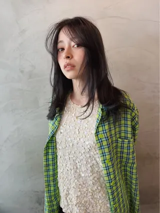 ロング ナガミ ショウのヘアスタイル