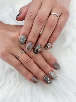 ネイル 冨山 きくののネイルデザイン