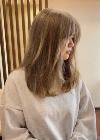 ミディアム カラー 田室 和幸のヘアスタイル