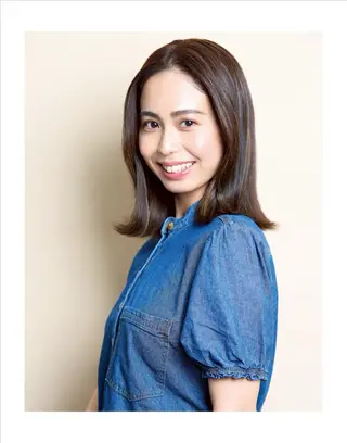 ミディアム 尾崎 優花のヘアスタイル