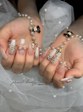 ネイル happiness nailのネイルデザイン