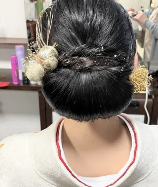 ロング ヘアアレンジ 大槻 百合子のヘアスタイル