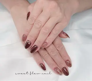 ネイル sweet flow nailのネイルデザイン