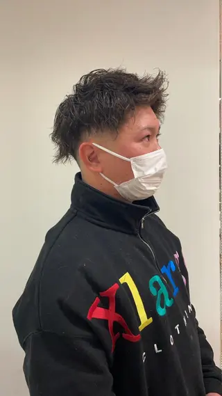 ショート パーマ メンズ メンズパーマのプロ 川野翔太のヘアスタイル