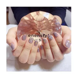 ショート ネイル 👑enen style👑のネイルデザイン