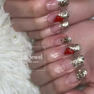 ネイル S. JEWELのネイルデザイン