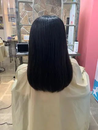 セミロング ヲタク美容師 店長　上原のヘアスタイル