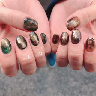 ネイル naiL pom.Mのネイルデザイン