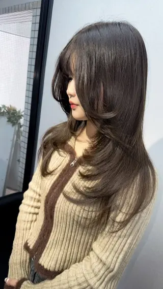 ロング 飯富 信二のヘアスタイル