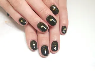 ネイル WHITELY みどりのネイルデザイン