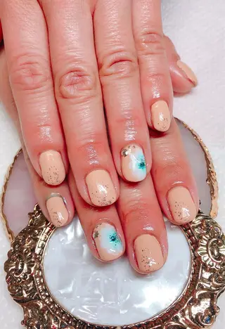 ネイル CROWN プライベートサロンのネイルデザイン