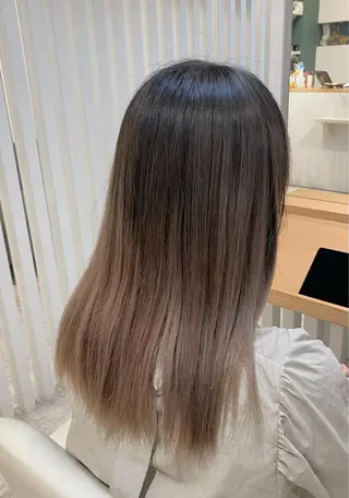 セミロング カラー 酸性ストレート/ブリ ーチなしWカラー河本のヘアスタイル
