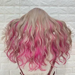 セミロング ブリーチ&エクステ 🥀ケアカラー特化のヘアスタイル